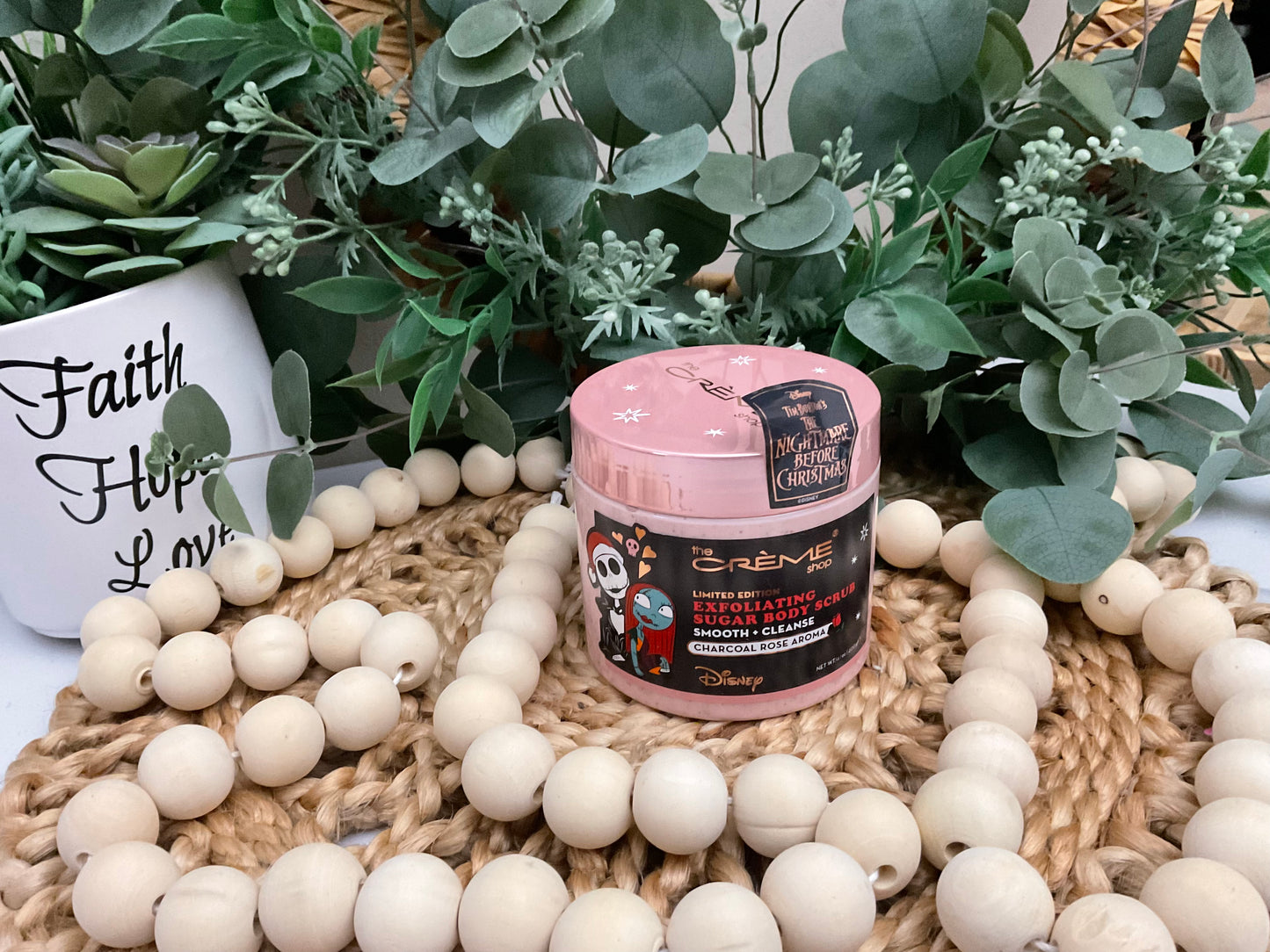 THE CREME SHOP X NIGHT BEFORE CHRISTAMAS - EXFOLIATING SUGAR BODY SCRUB