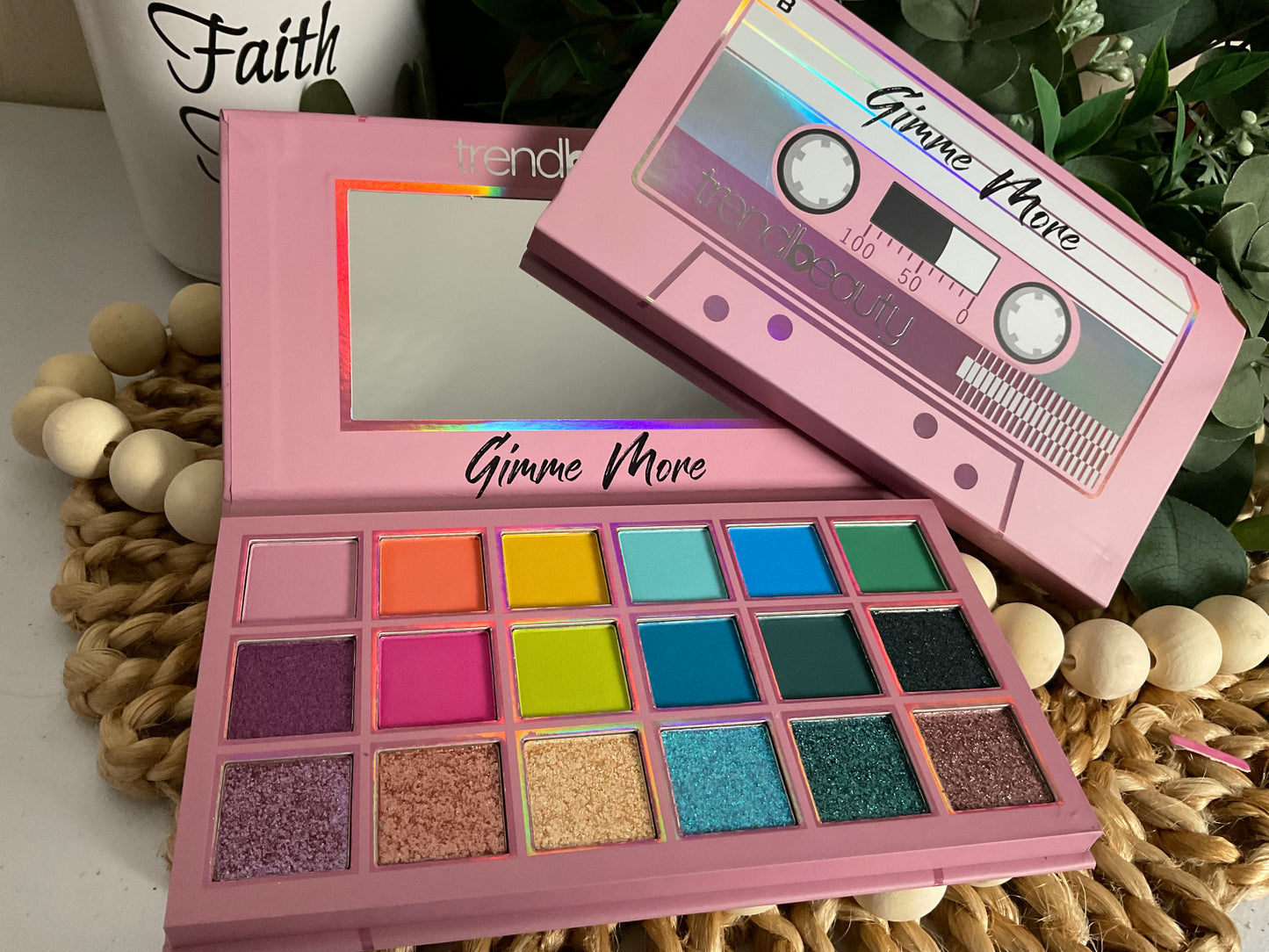 TREND BEAUTY - GIMME MORE EYESHADOW PALETTE