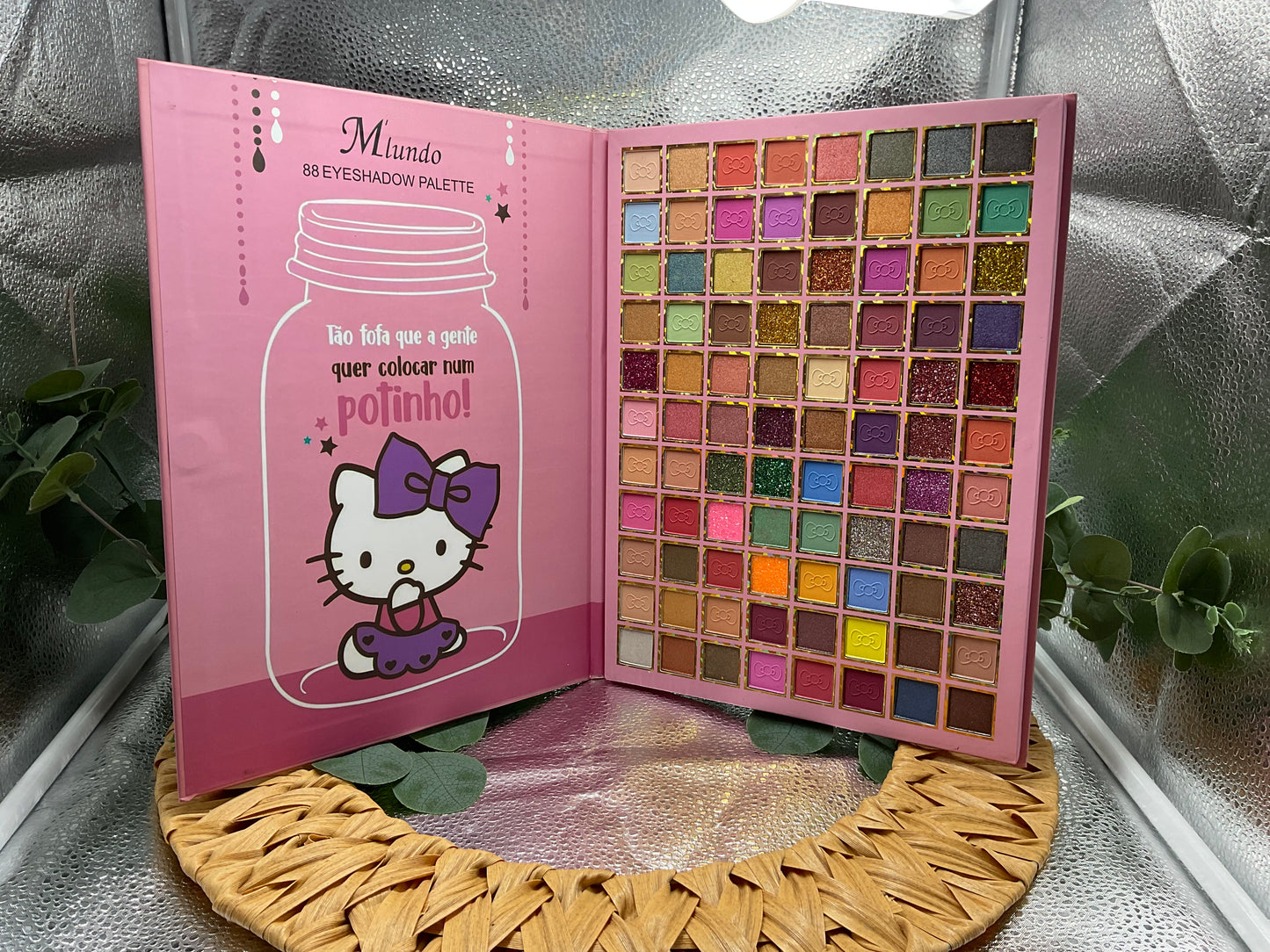 M'lundo KITTY 88 Color Eyeshadow Palette