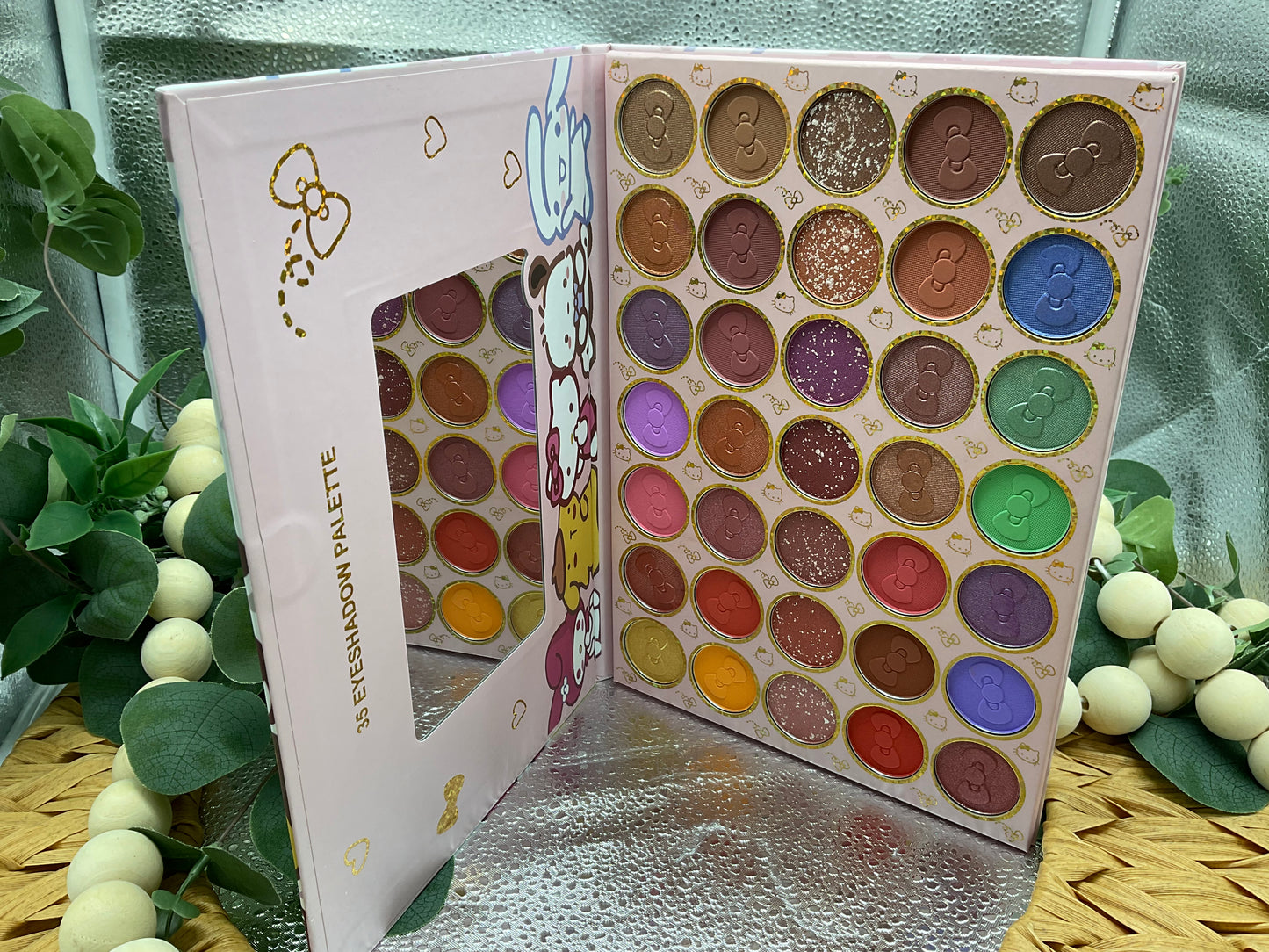 EYESHADOW PALETTES 35 COLORS