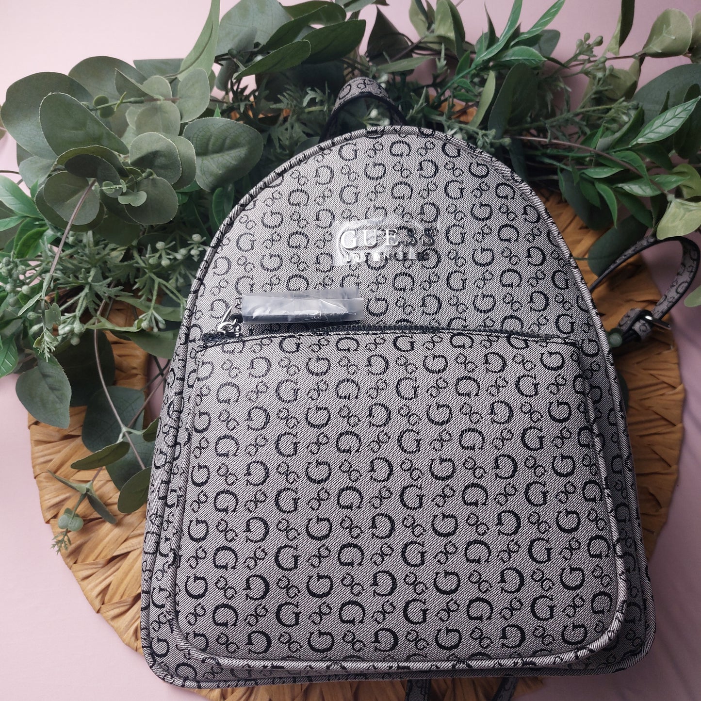 GUESS BACKPACK