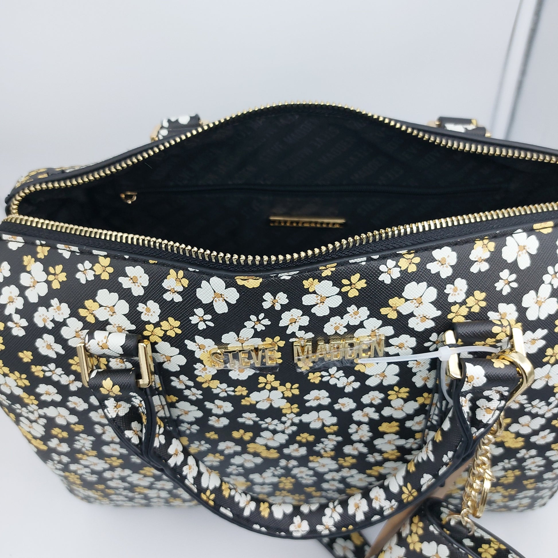 Steve Madden Floral duffle handbag – Janets beauty shop.com